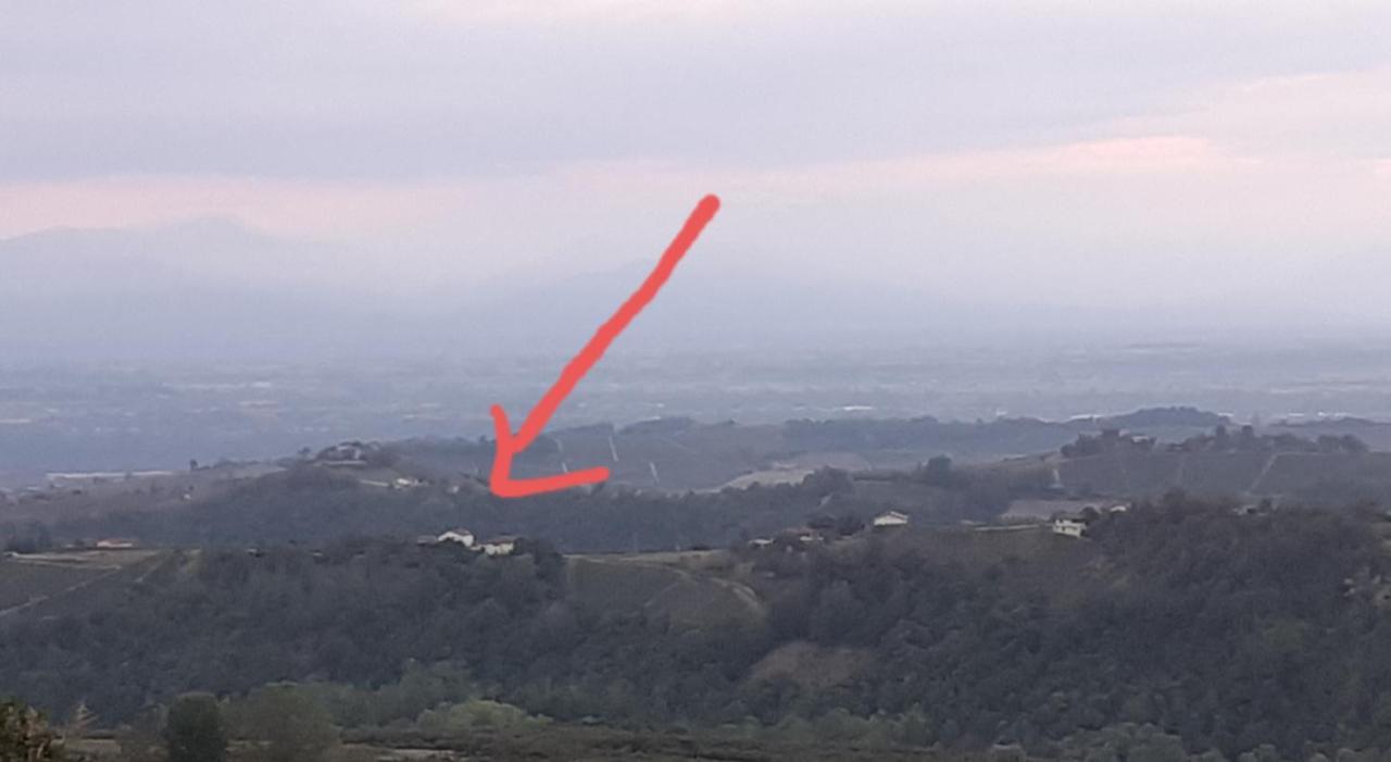 Vila Gatti Di Langa Dogliani Exteriér fotografie